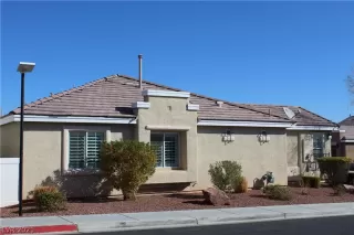 Photo #5: 2277079 Listing