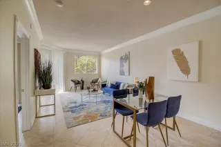 Photo #2: 2277098 Listing 