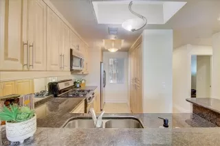 Photo #6: 2277098 Listing 