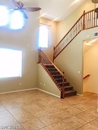 Photo #1: 2277119 Listing