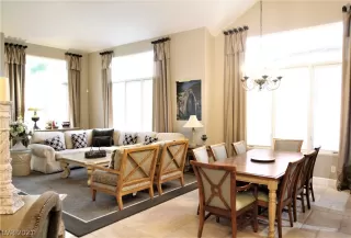 Photo #4: 2277131 Listing 