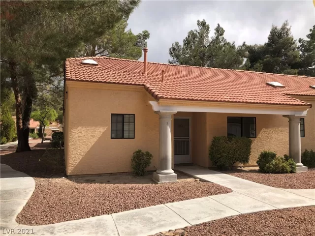 MLS: 2277141 Condo For Sale