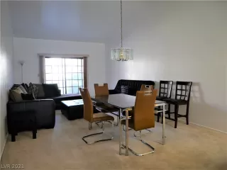 Photo #3: 2277141 Listing 