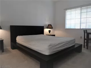 Photo #6: 2277141 Listing 