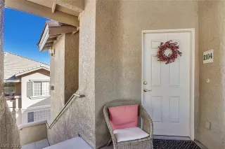 Photo #2: 2277142 Listing 