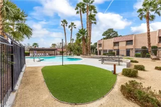 Photo #3: 2277146 Listing 