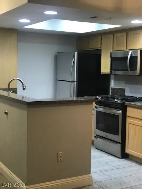 MLS: 2277206 Condo For Sale