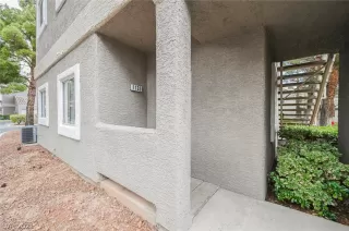 Photo #3: 2277222 Listing