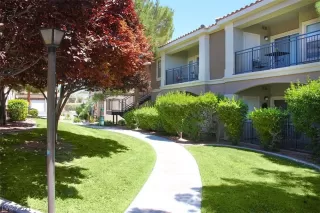 Photo #6: 2277238 Listing