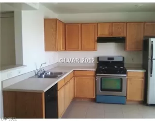 Photo #3: 2277248 Listing