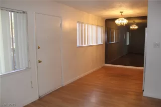 Photo #3: 2277251 Listing