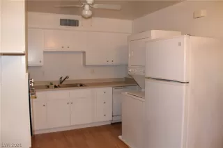 Photo #6: 2277251 Listing