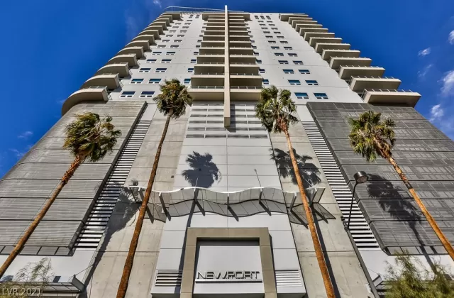 MLS: 2277298 Condo For Sale