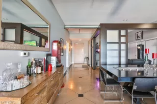 Photo #3: 2277298 Listing