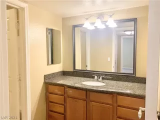 Photo #6: 2277299 Listing 