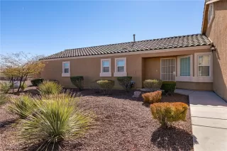 Photo #3: 2277328 Listing