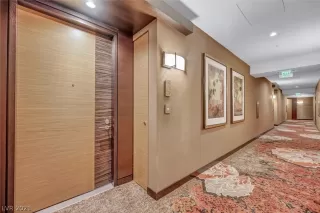 Photo #1: 2277335 Listing