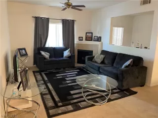 Photo #2: 2277370 Listing