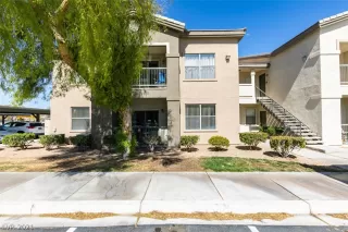 Photo #2: 2277428 Listing