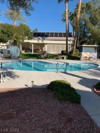 Photo #3: 2277452 Listing 