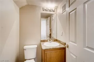 Photo #3: 2277469 Listing