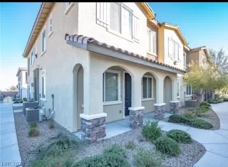 Photo #1: 2277512 Listing 