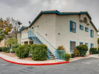 Photo #1: 2277533 Listing