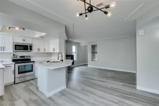 Photo #6: 2277542 Listing