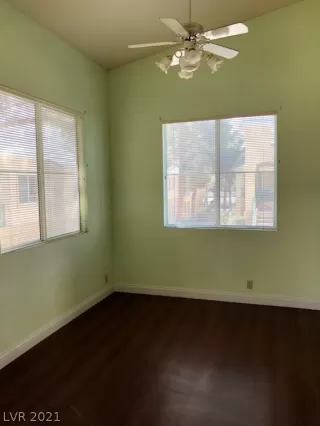 Photo #4: 2277545 Listing