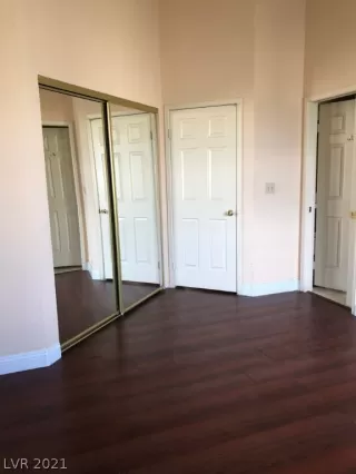 Photo #6: 2277545 Listing