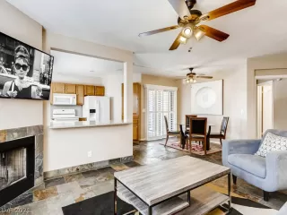 Photo #2: 2277574 Listing