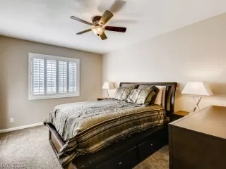 Photo #5: 2277574 Listing