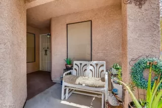 Photo #3: 2277599 Listing 