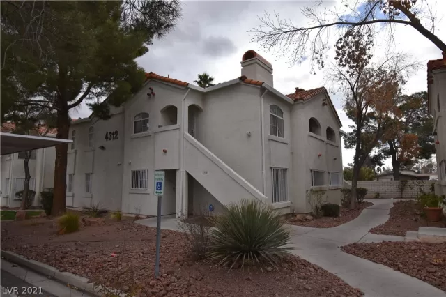 MLS: 2277601 Condo For Sale