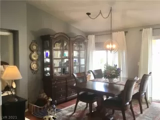 Photo #5: 2277664 Listing 