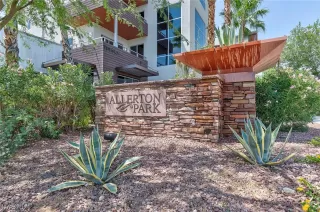 Photo #2: 2277668 Listing 