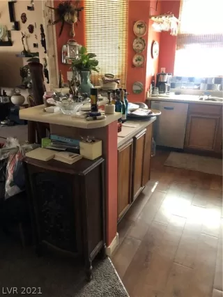 Photo #1: 2277685 Listing 