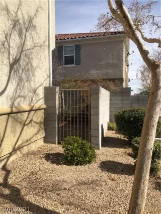 Photo #6: 2277685 Listing 