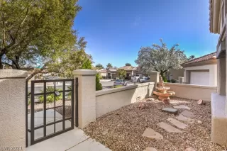 Photo #2: 2277688 Listing 