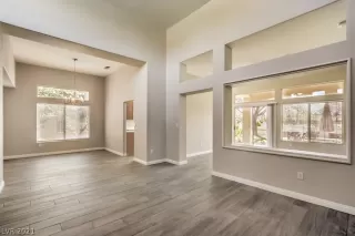 Photo #3: 2277688 Listing 