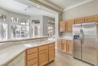 Photo #4: 2277688 Listing 
