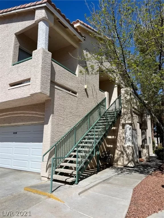 MLS: 2277722 Condo For Sale