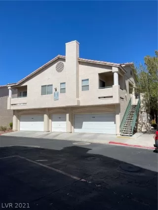 Photo #3: 2277722 Listing