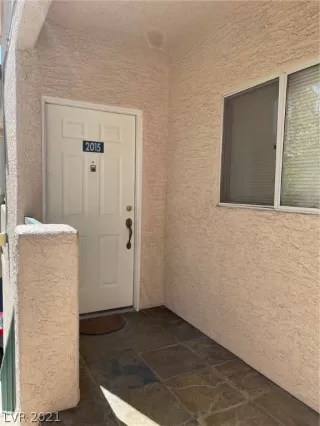 Photo #4: 2277722 Listing