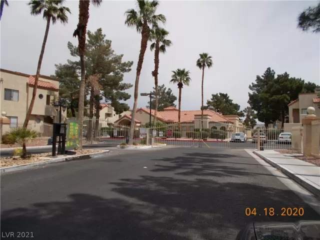 MLS: 2277724 Condo For Sale