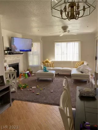 Photo #5: 2277734 Listing 