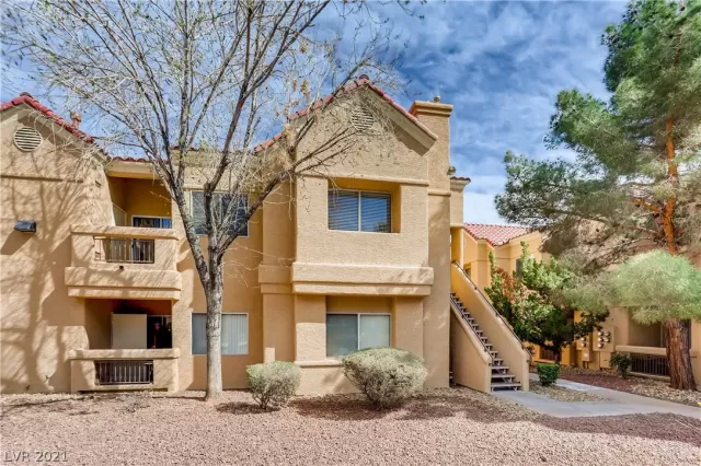 MLS: 2277810 Condo For Sale