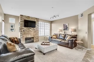 Photo #3: 2277817 Listing 