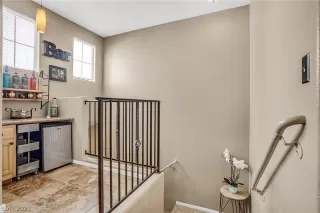 Photo #6: 2277817 Listing 