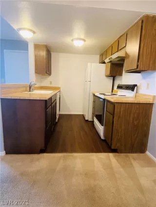 Photo #2: 2277818 Listing 